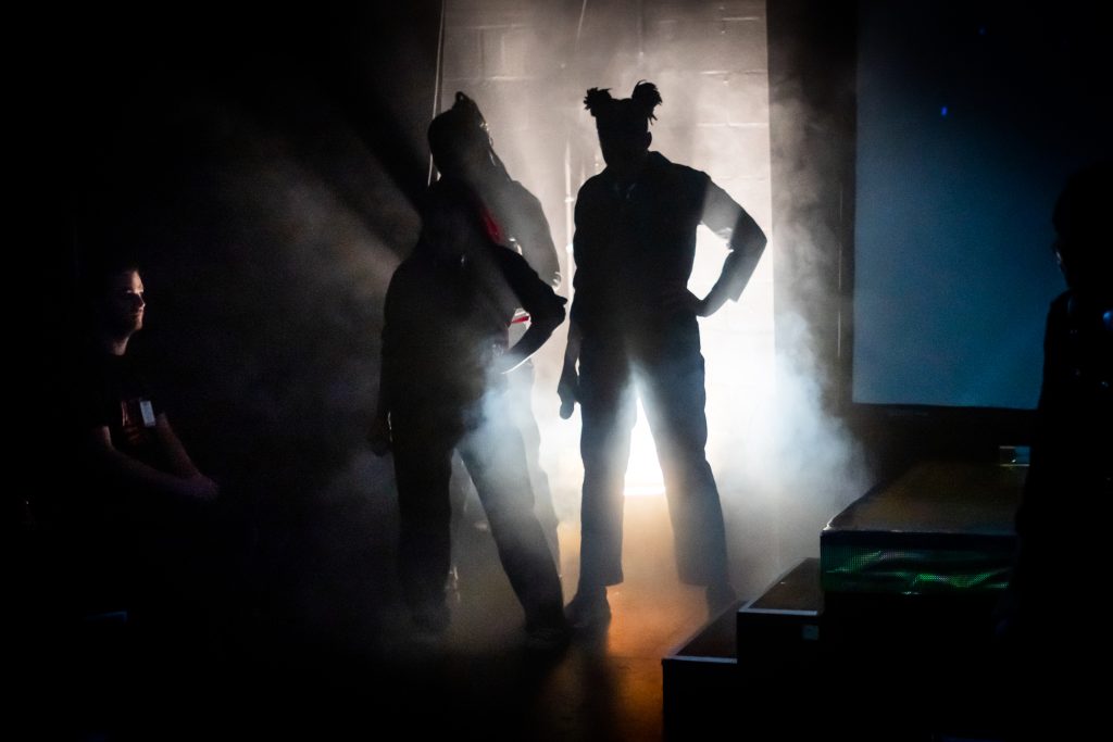 Chrysalis 2018 2 Camden Youth Theatre NOISE Fri 16 November 2018 Traverse Theatre Edinburgh © photographer Andy Catlin www.andycatlin.com 9247