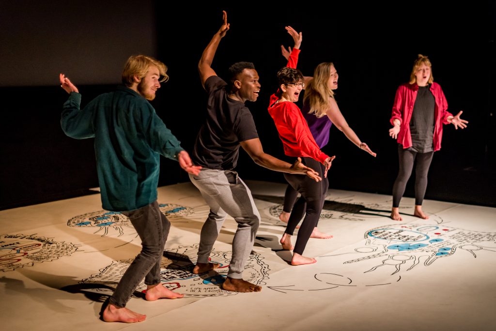 Chrysalis 2017 25 There is a Light Brightlight – Contact Young Company Fri 17 Nov 2017 Traverse Edinburgh photographer Andy Catlin 1832